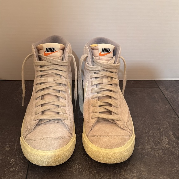 Nike Blazers Mid ‘77 Premium - Picture 2 of 5